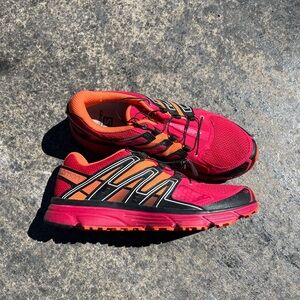 Salomon magenta/hot pink and Black Shoes